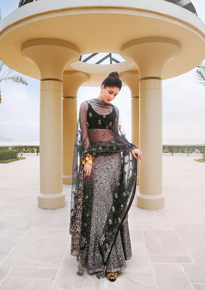 Kareena Kapoor by Alina Kovban for Harper_s Bazaar Bride November 2014 (5)